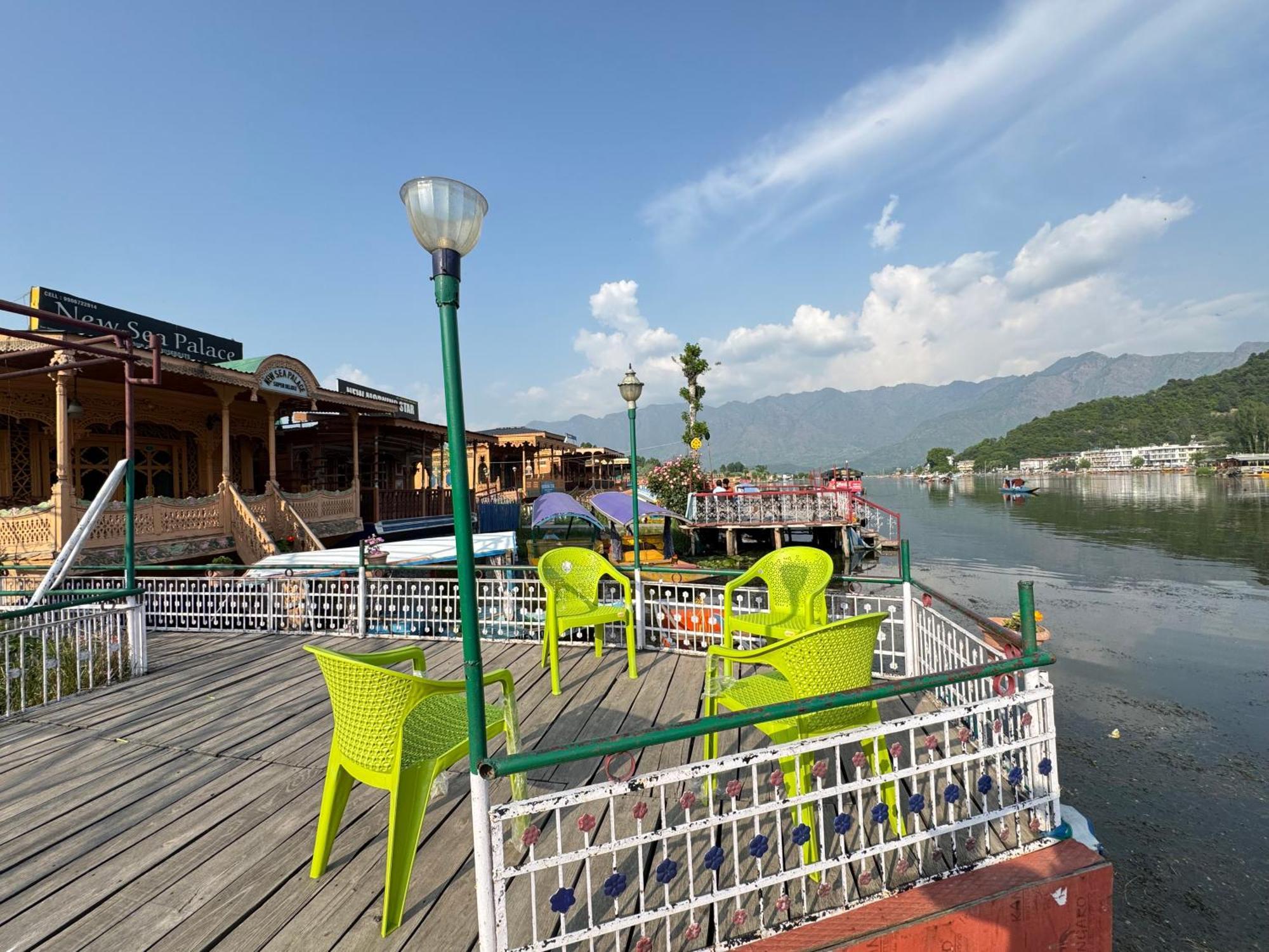 New Sea Palace Houseboats Srīnagar المظهر الخارجي الصورة
