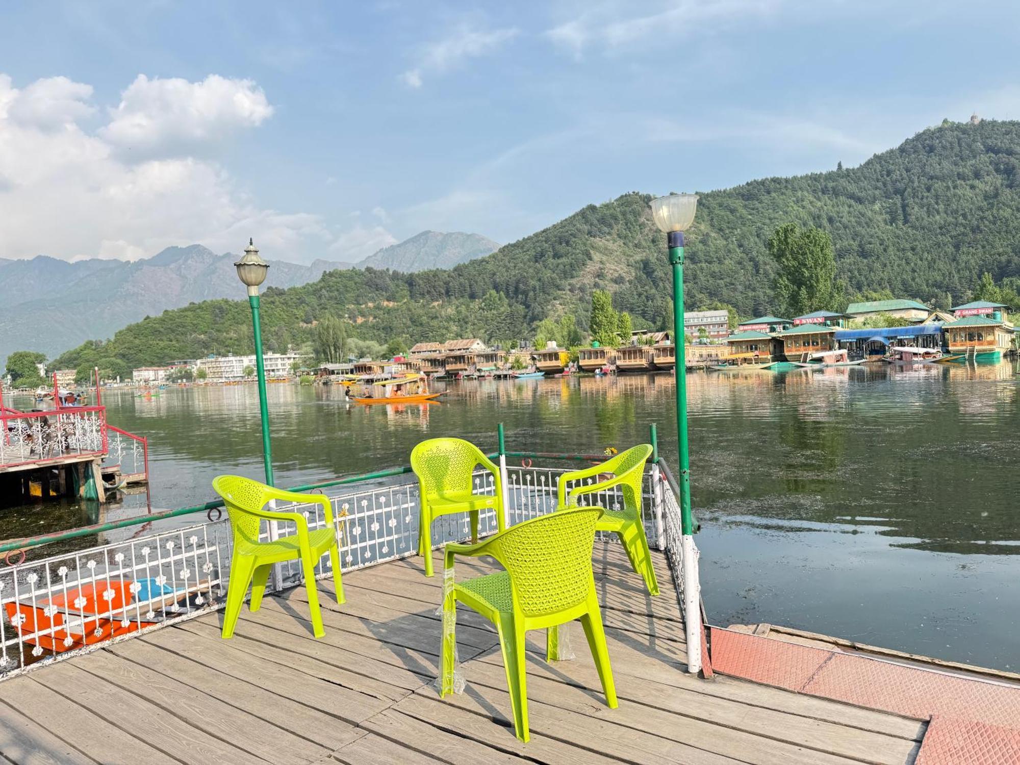 New Sea Palace Houseboats Srīnagar المظهر الخارجي الصورة